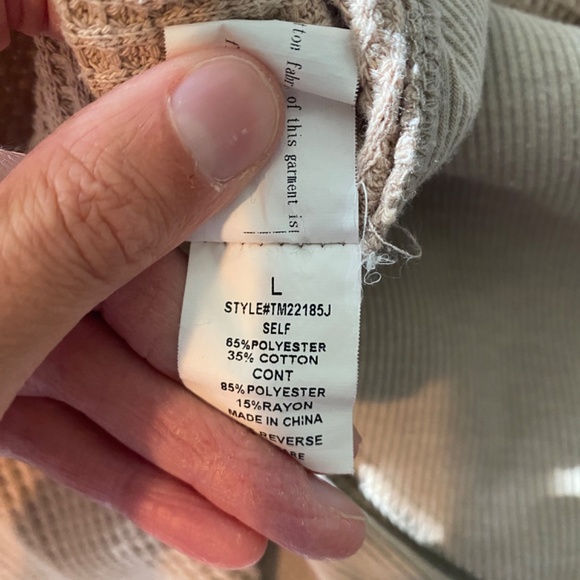 Oversized Waffle Button Up Dusty Pink & Beige - Picture 9 of 13